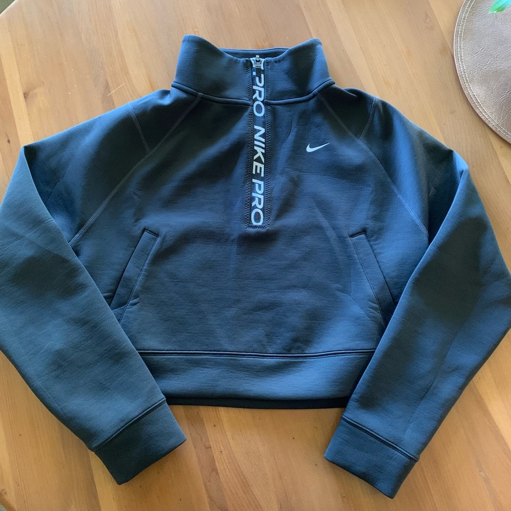 Nike Pro Cropped Half-Zip